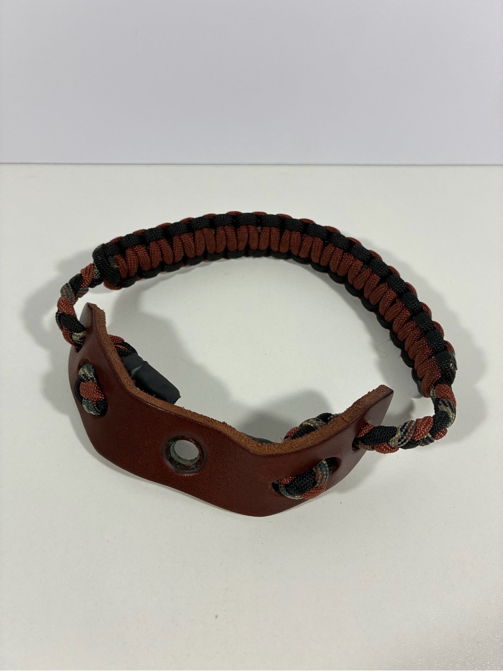 Paracord Nylon Wrist Sling for Compound Bow Brown Leather Mounting Plate Archery
